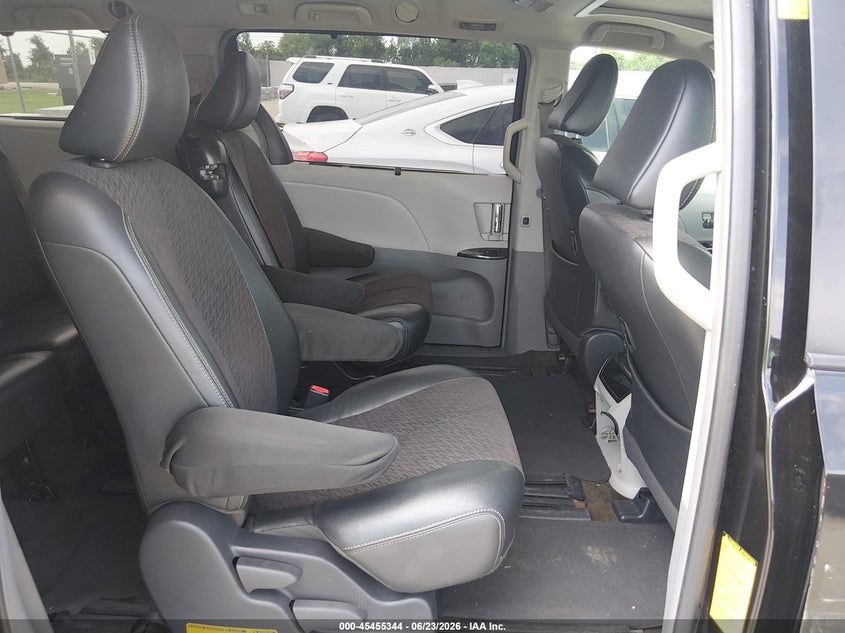 2012 Toyota Sienna VIN 5TDXK3DC1CS188270 IAAI salvage auction — FRONT & REAR, Salvage (Texas), sold $1,900 on 2026-07-10 (photo 8)