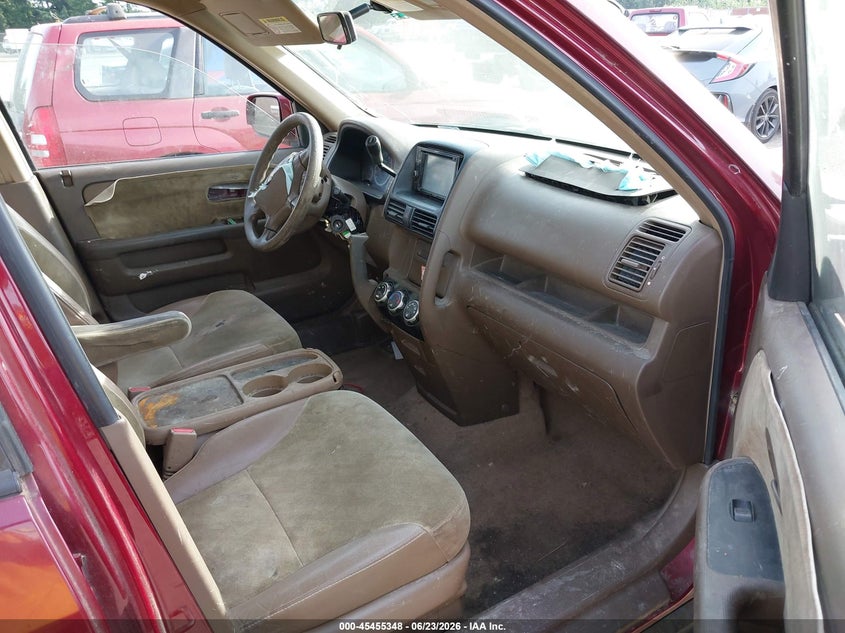 2003 Honda Cr-v VIN JHLRD78813C027311 IAAI salvage auction — NORMAL WEAR, Clear (Washington), sold $425 on 2026-07-29 (photo 5)