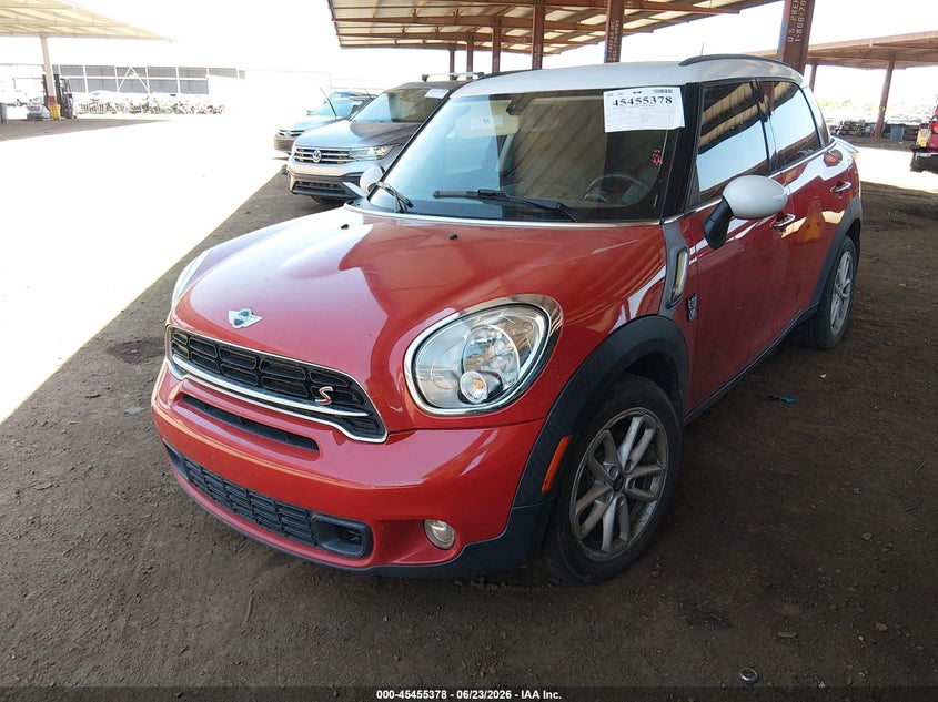 2015 Mini Countryman VIN WMWZC3C5XFWT06312 IAAI salvage auction — RIGHT FRONT, Salvage (Arizona), sold $800 on 2026-07-10 (photo 2)