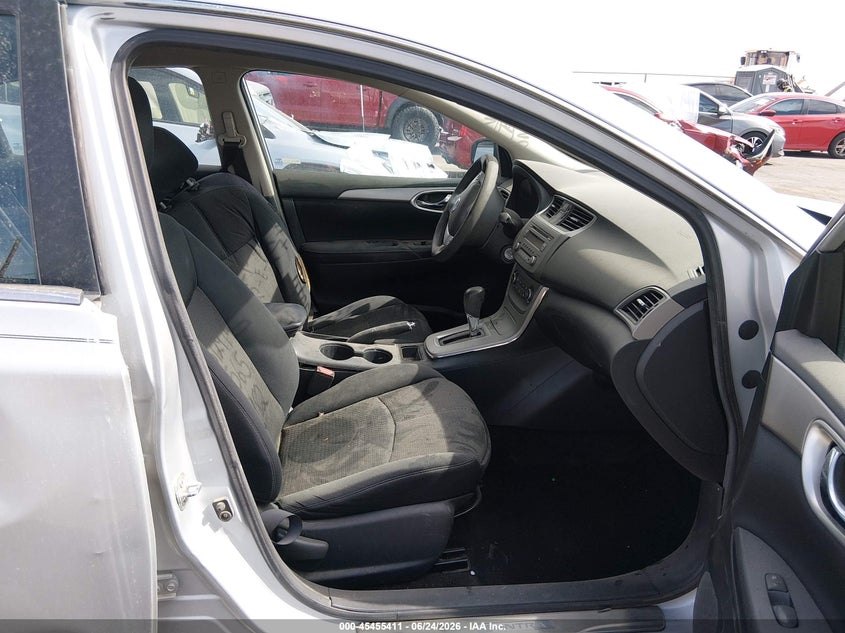 2014 Nissan Sentra VIN 3N1AB7AP4EY211592 IAAI salvage auction — FRONT & REAR, Salvage Title, sold $25 on 2026-07-22 (photo 5)