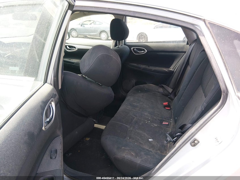 2014 Nissan Sentra VIN 3N1AB7AP4EY211592 IAAI salvage auction — FRONT & REAR, Salvage Title, sold $25 on 2026-07-22 (photo 8)