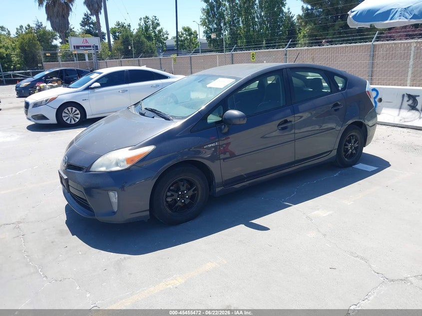2012 Toyota Prius VIN JTDKN3DU8C1564566 IAAI salvage auction — NORMAL WEAR, Clear - Dealer Only (California), sold $3,300 on 2026-07-29 (photo 2)