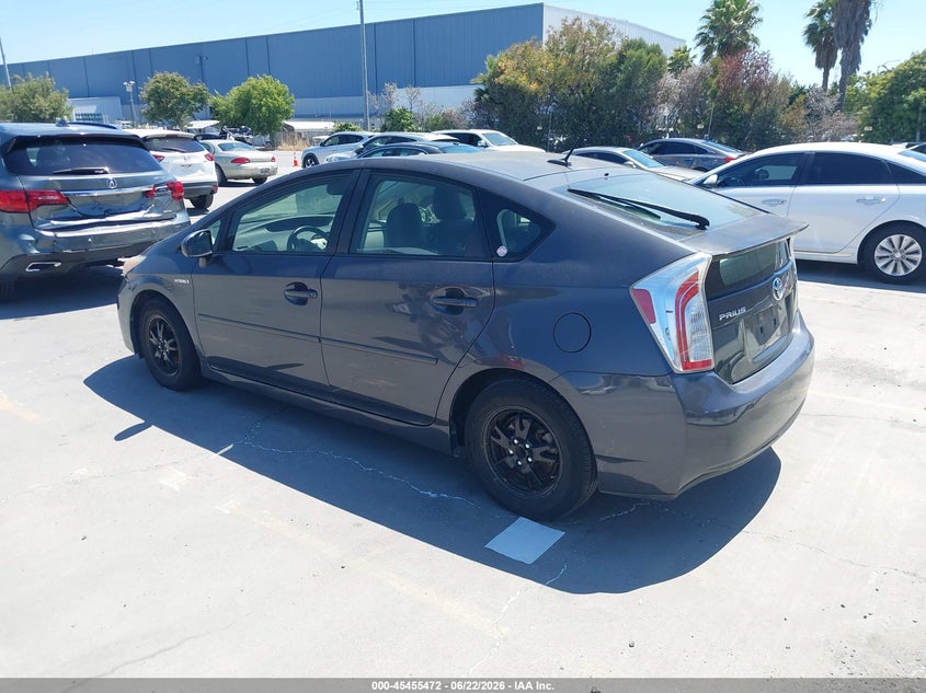 2012 Toyota Prius VIN JTDKN3DU8C1564566 IAAI salvage auction — NORMAL WEAR, Clear - Dealer Only (California), sold $3,300 on 2026-07-29 (photo 3)
