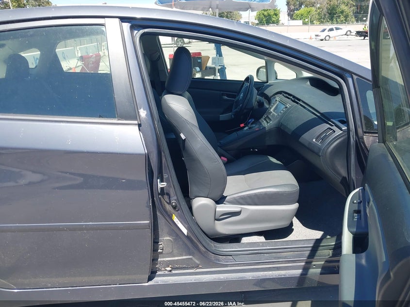 2012 Toyota Prius VIN JTDKN3DU8C1564566 IAAI salvage auction — NORMAL WEAR, Clear - Dealer Only (California), sold $3,300 on 2026-07-29 (photo 5)