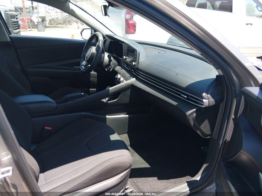 2023 Hyundai Elantra VIN KMHLL4AG4PU539467 IAAI salvage auction — NORMAL WEAR, Sf97 (California), sold $25 on 2026-07-28 (photo 5)