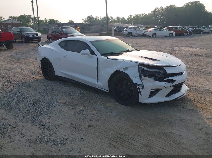 2017 Chevrolet Camaro VIN 1G1FH1R76H0102772 IAAI salvage auction — RIGHT FRONT, Salvage (North Carolina), sold $7,600 on 2026-07-31 (photo 1)