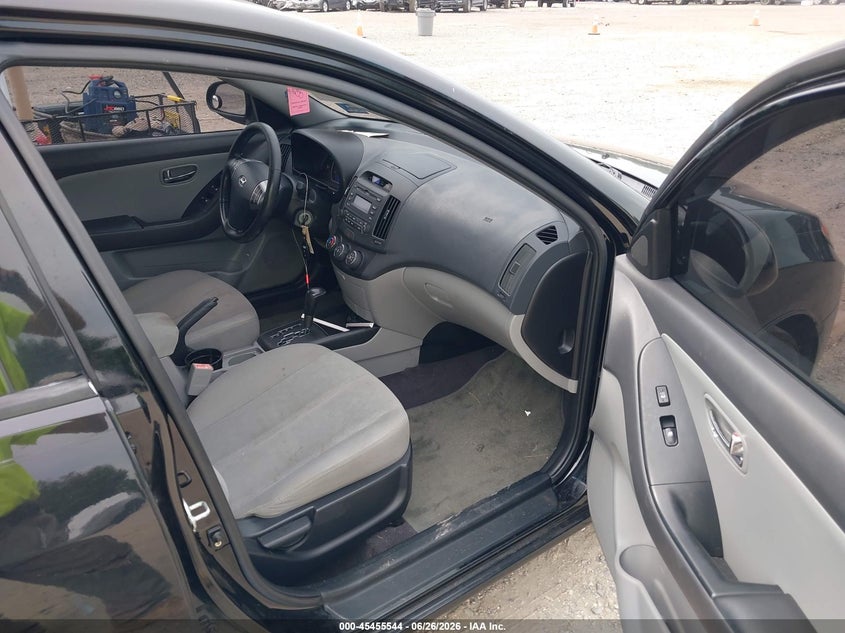 2010 Hyundai Elantra VIN KMHDU4AD1AU047915 IAAI salvage auction — REAR END, Salvage (New Jersey), sold $375 on 2026-08-03 (photo 5)