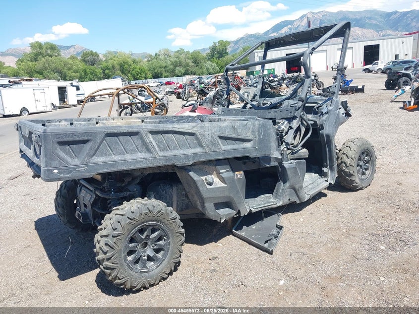 2023 Can-am/ brp Traxter VIN 3JB7GAX22PK000031 IAAI salvage auction — ROLLOVER, Salvage (Utah), sold $1,700 on 2026-08-27 (photo 4)