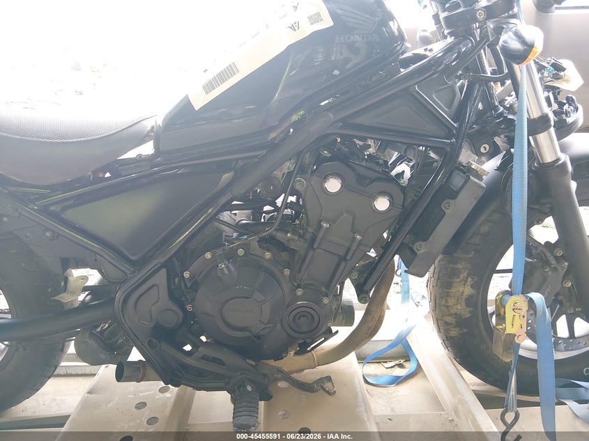 2017 Honda Cm VIN MLHPC565XH5000136 IAAI salvage auction — FRONT END, Salvage (Ohio), sold $25 on 2026-07-21 (photo 8)