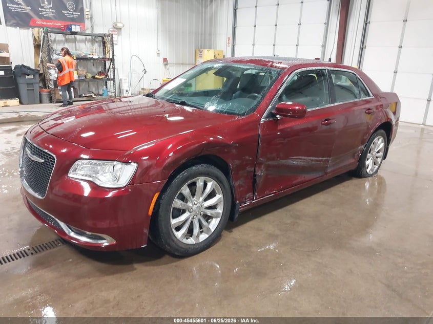 2015 Chrysler 300 VIN 2C3CCARG4FH923424 IAAI salvage auction — LEFT SIDE, Salvage (North Dakota), sold $1,450 on 2026-07-23 (photo 2)