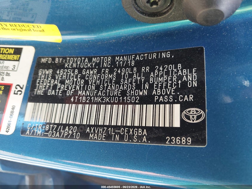 2019 Toyota Camry VIN 4T1B21HK3KU011502 IAAI salvage auction — WATER/FLOOD, Salvage Title, sold $5,600 on 2026-07-31 (photo 9)