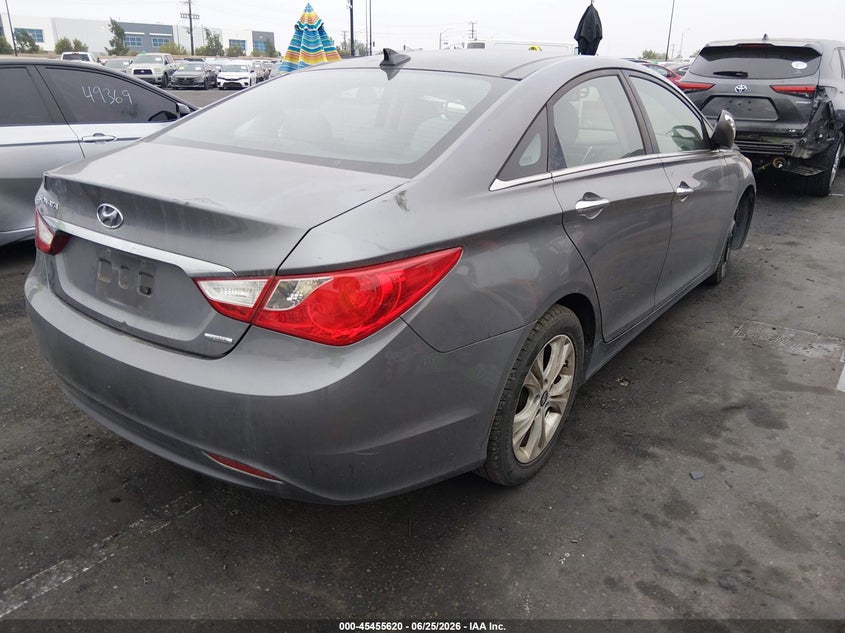 2012 Hyundai Sonata VIN 5NPEC4AC4CH381078 IAAI salvage auction — SIDE, Salvage Certificate (California), sold $1,050 on 2026-07-17 (photo 4)