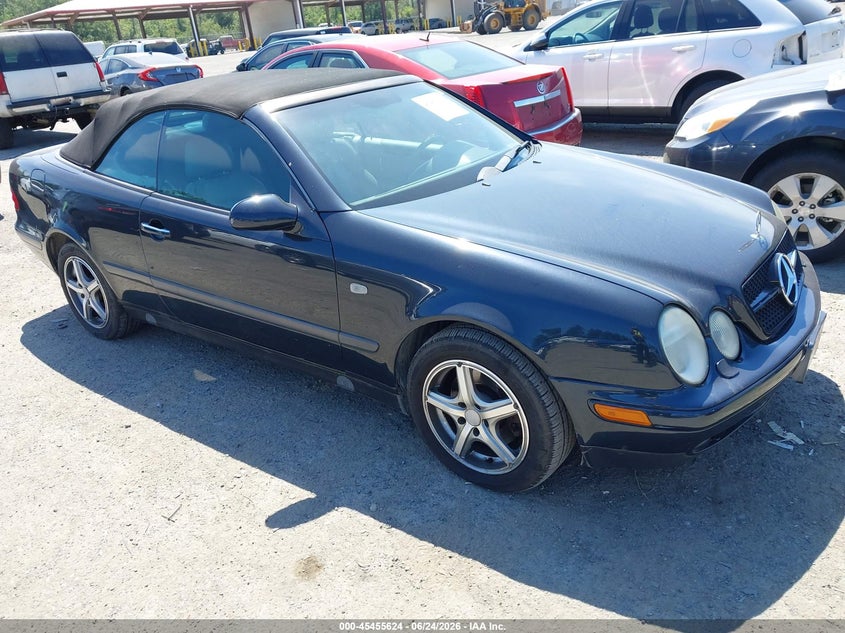 1999 Mercedes-benz Clk-class VIN WDBLK65G8XT007088 IAAI salvage auction — REAR END, Clear (Washington), sold $950 on 2026-07-29 (photo 1)