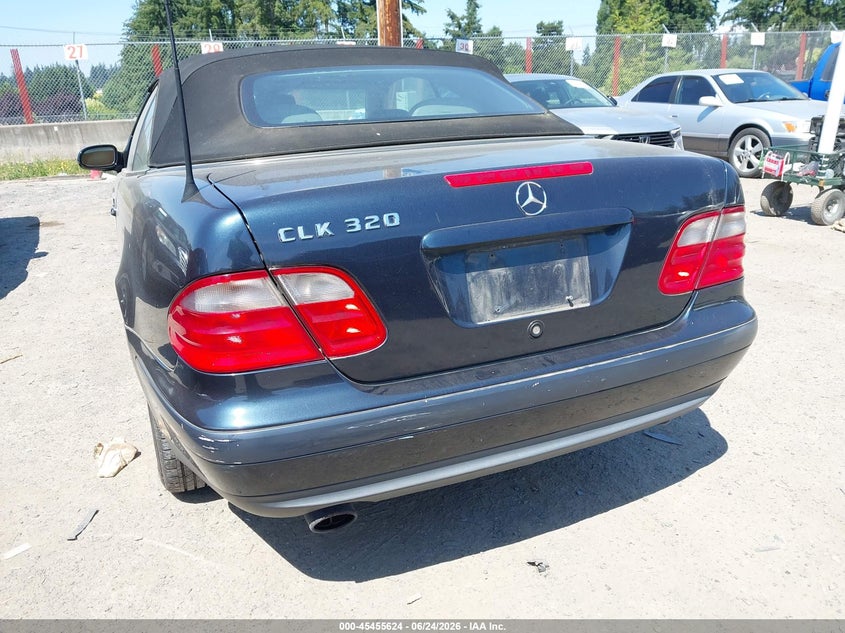 1999 Mercedes-benz Clk-class VIN WDBLK65G8XT007088 IAAI salvage auction — REAR END, Clear (Washington), sold $950 on 2026-07-29 (photo 6)