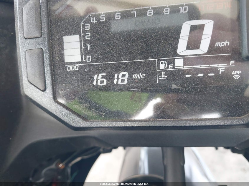 2026 Kawasaki Ninja VIN ML5EXGG12TDA94871 IAAI salvage auction — LEFT & RIGHT, Salvage Title, sold $875 on 2026-07-22 (photo 7)