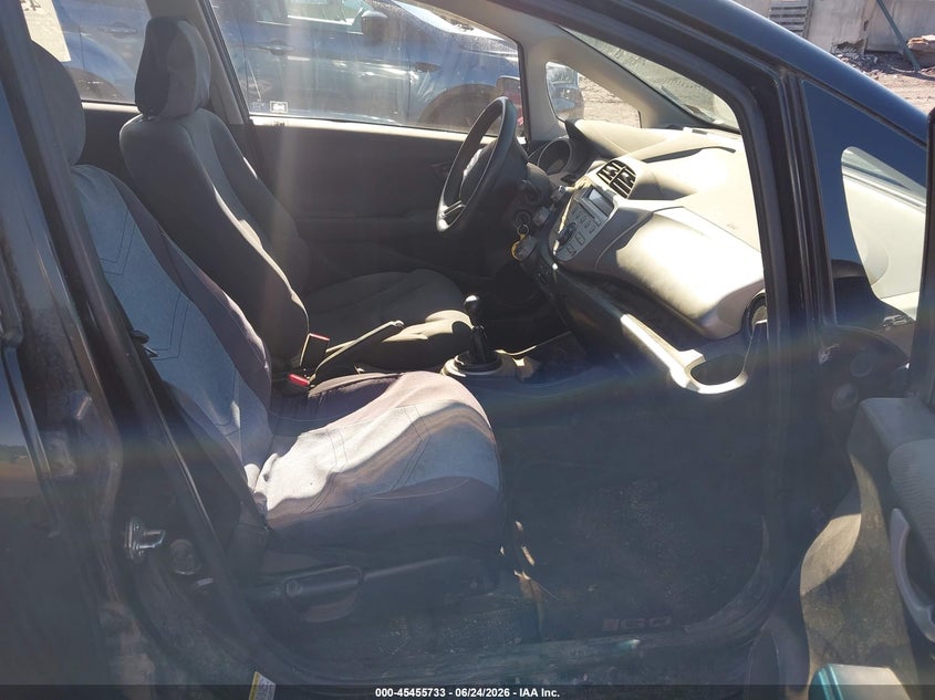 2011 Honda Fit VIN JHMGE8G36BS008012 IAAI salvage auction — FRONT END, Salvage (Pennsylvania), sold $600 on 2026-07-07 (photo 5)