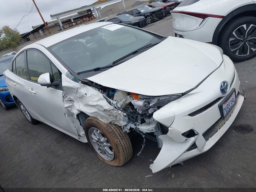 2016 Toyota Prius VIN JTDKBRFU4G3021041 IAAI salvage auction — RIGHT FRONT, Salvage Title, sold $3,150 on 2026-07-15 (photo 1)