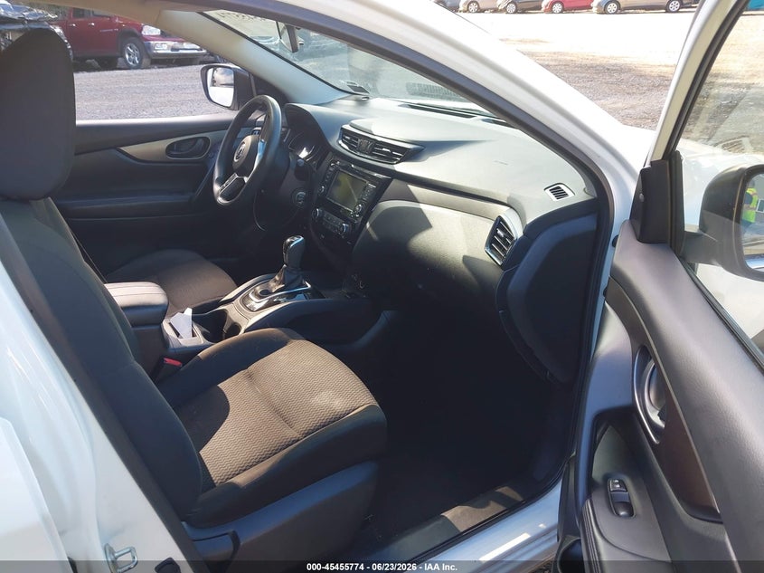 2021 Nissan Rogue VIN JN1BJ1AWXMW440165 IAAI salvage auction — RIGHT FRONT, Salvage Title, sold $1,000 on 2026-07-28 (photo 5)