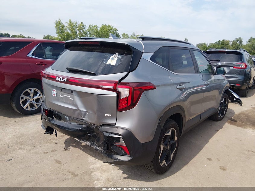 2024 Kia Seltos VIN KNDERCAA8R7628333 IAAI salvage auction — REAR END, Salvage (Ohio), sold $8,700 on 2026-07-26 (photo 4)