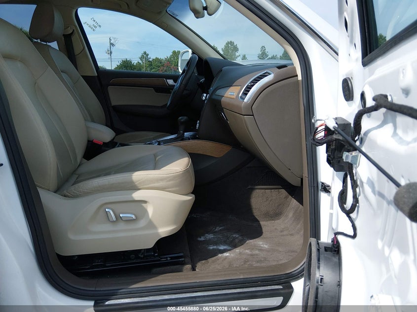 2014 Audi Q5 VIN WA1LFAFP4EA088049 IAAI salvage auction — FRONT END, Wait Title, sold $3,550 on 2026-08-07 (photo 5)