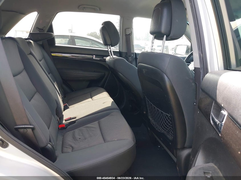 2012 Kia Sorento VIN 5XYKTDA27CG246212 IAAI salvage auction — REAR END, Salvage (California), sold $675 on 2026-07-08 (photo 8)