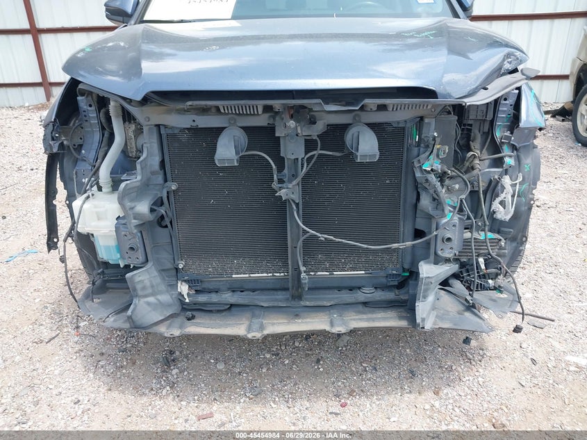 2015 Toyota Highlander VIN 5TDKKRFH4FS058123 IAAI salvage auction — FRONT END, Salvage (Texas), sold $7,600 on 2026-07-09 (photo 6)