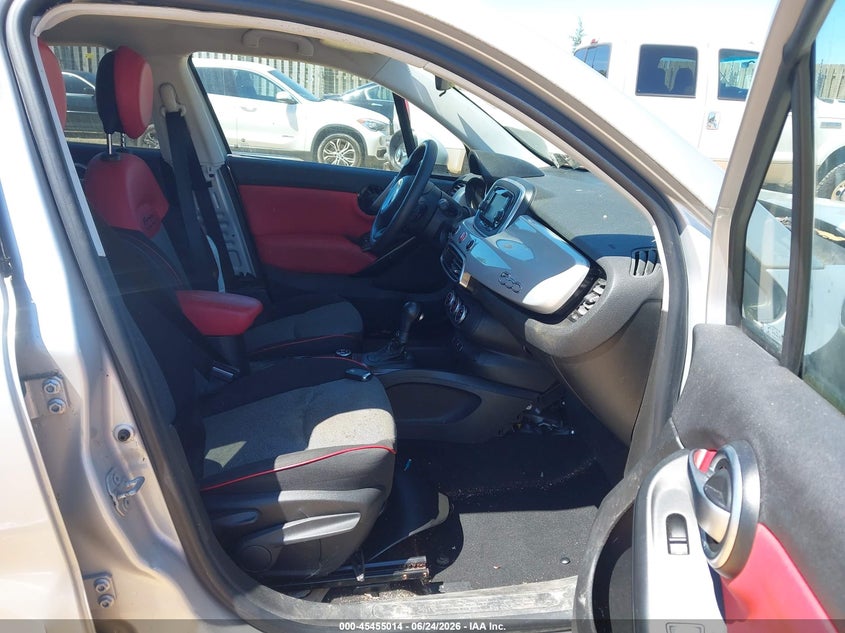 2016 Fiat 500x VIN ZFBCFXBT9GP354583 IAAI salvage auction — NORMAL WEAR, Clear (Virginia), sold $700 on 2026-07-27 (photo 5)
