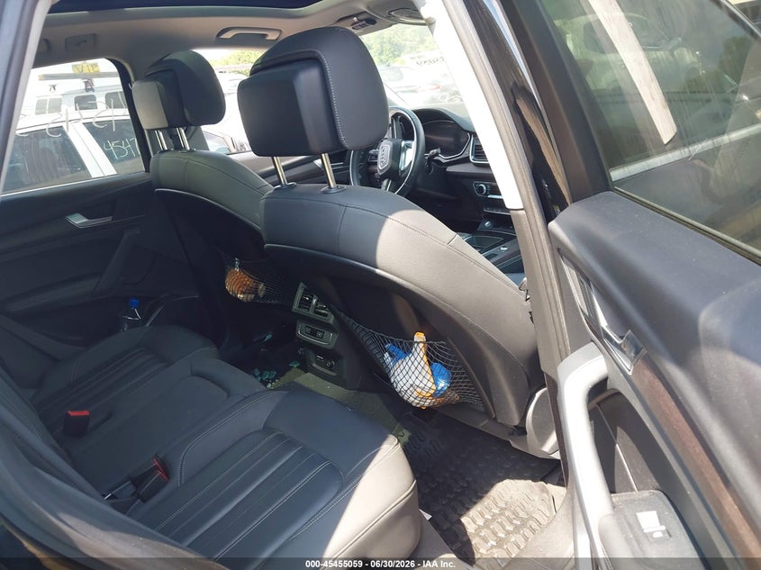 2021 Audi Q5 VIN WA1BAAFY5M2040894 IAAI salvage auction — LEFT SIDE, Salvage (Massachusetts), sold $10,800 on 2026-07-28 (photo 8)