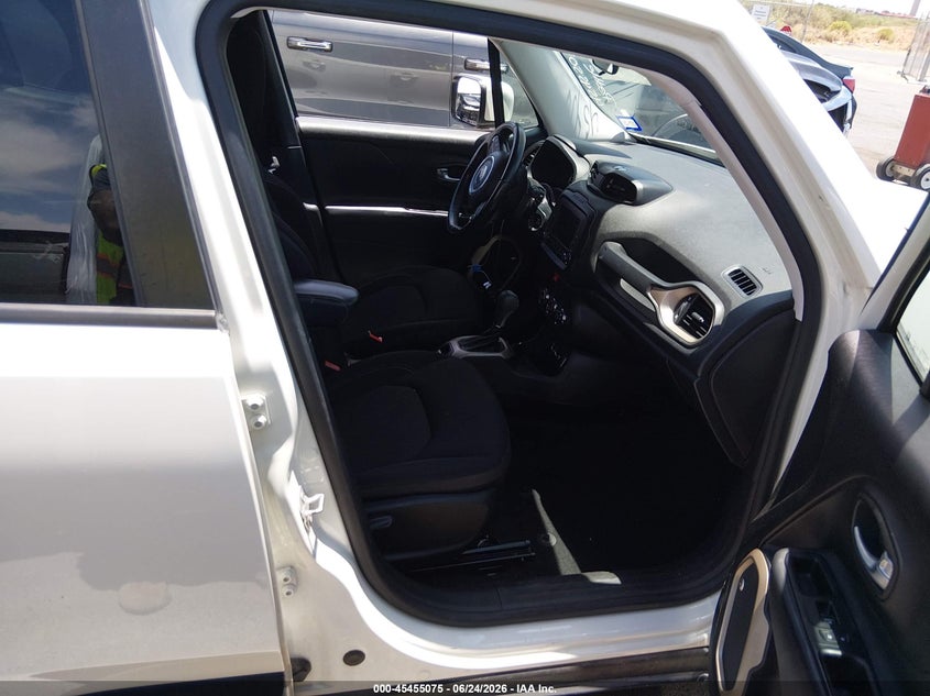 2016 Jeep Renegade VIN ZACCJABTXGPE20926 IAAI salvage auction — NORMAL WEAR, Original (Texas), sold $1,150 on 2026-07-08 (photo 5)