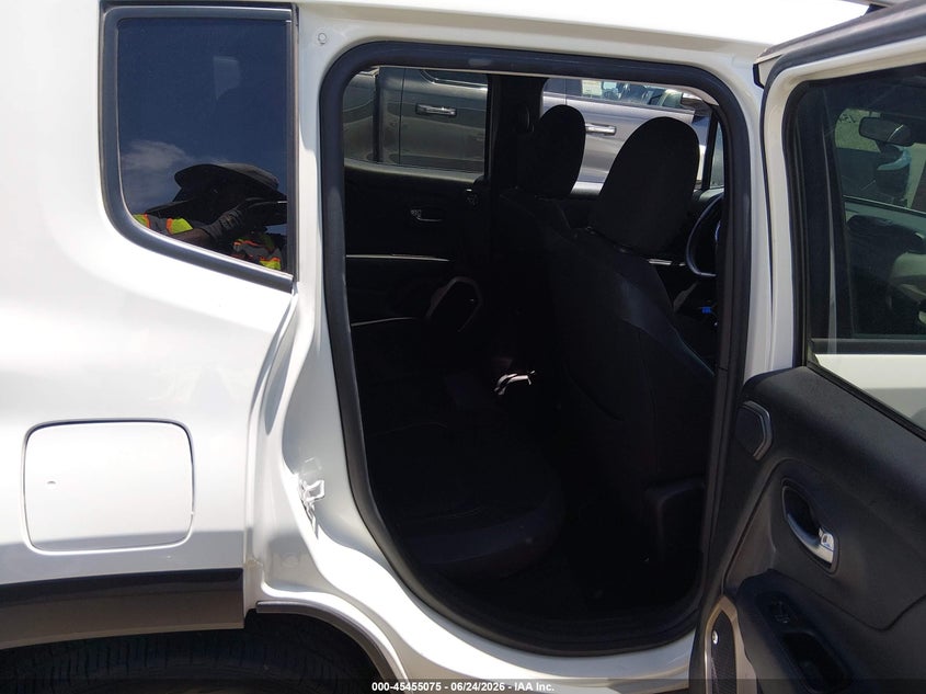 2016 Jeep Renegade VIN ZACCJABTXGPE20926 IAAI salvage auction — NORMAL WEAR, Original (Texas), sold $1,150 on 2026-07-08 (photo 8)