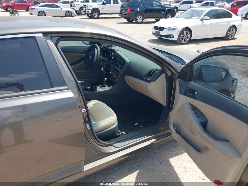 2012 Kia Optima VIN 5XXGM4A78CG031795 IAAI salvage auction — NORMAL WEAR, Original (Texas), sold $100 on 2026-07-23 (photo 5)
