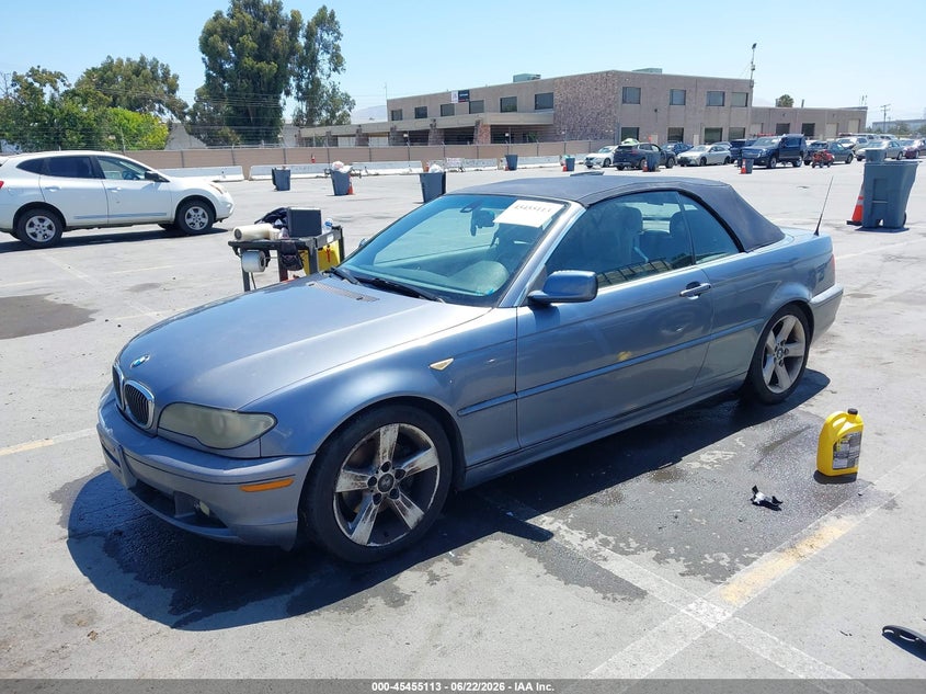 2005 BMW 3er VIN WBABW33455PL34477 IAAI salvage auction — NORMAL WEAR, Clear - Dealer Only (California), sold $425 on 2026-07-29 (photo 2)
