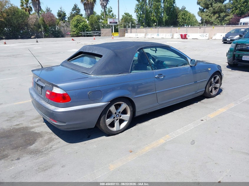 2005 BMW 3er VIN WBABW33455PL34477 IAAI salvage auction — NORMAL WEAR, Clear - Dealer Only (California), sold $425 on 2026-07-29 (photo 4)