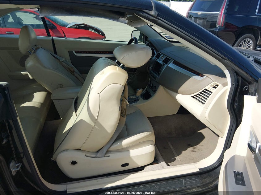 2008 Chrysler Sebring VIN 1C3LC65MX8N635376 IAAI salvage auction — WATER/FLOOD, Salvage (Texas), sold $250 on 2026-07-10 (photo 5)
