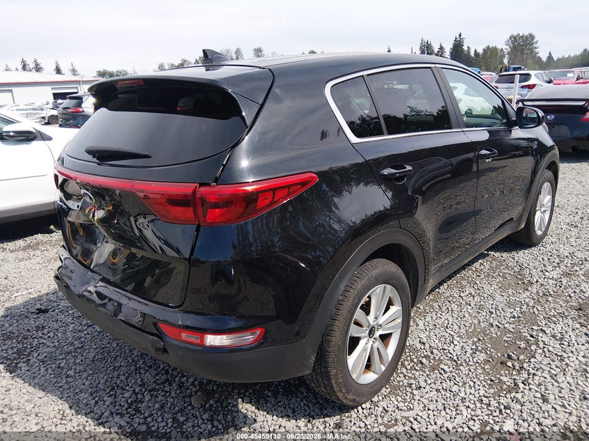 2017 Kia Sportage VIN KNDPMCACXH7098079 IAAI salvage auction — REAR END, Bill Of Sale (Washington), sold $2,150 on 2026-07-12 (photo 4)