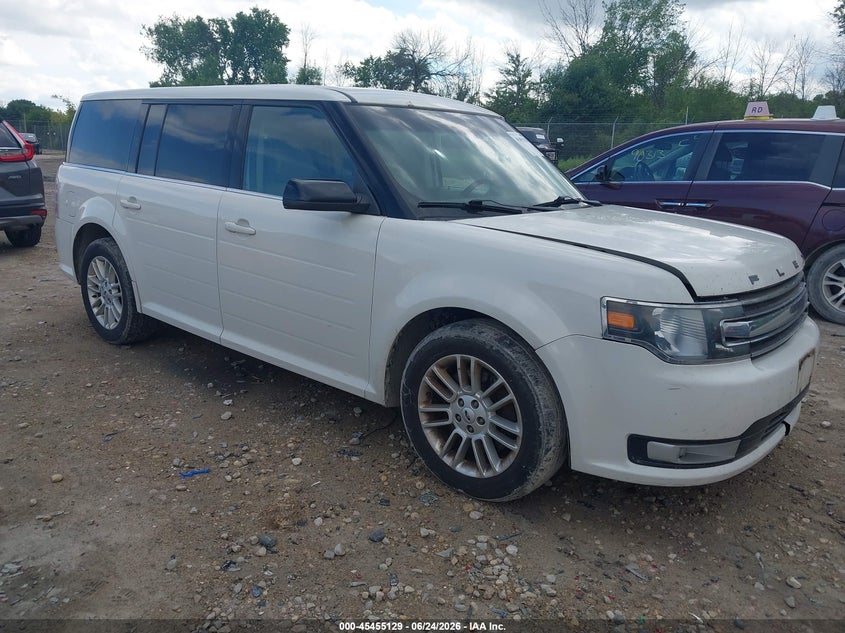 2013 Ford Flex VIN 2FMGK5C86DBD38624 IAAI salvage auction — NORMAL WEAR, Clear-Endorsement (Wisconsin), sold $350 on 2026-07-09 (photo 1)