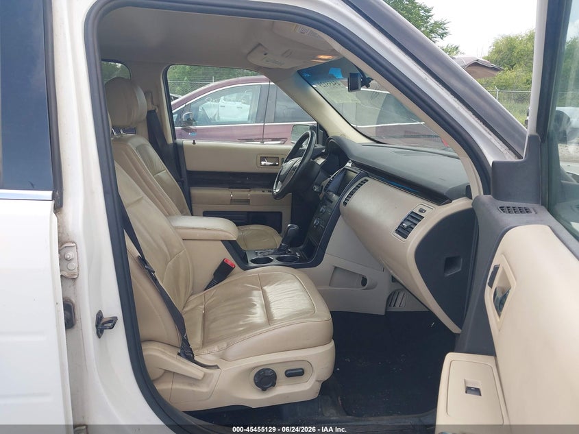 2013 Ford Flex VIN 2FMGK5C86DBD38624 IAAI salvage auction — NORMAL WEAR, Clear-Endorsement (Wisconsin), sold $350 on 2026-07-09 (photo 5)