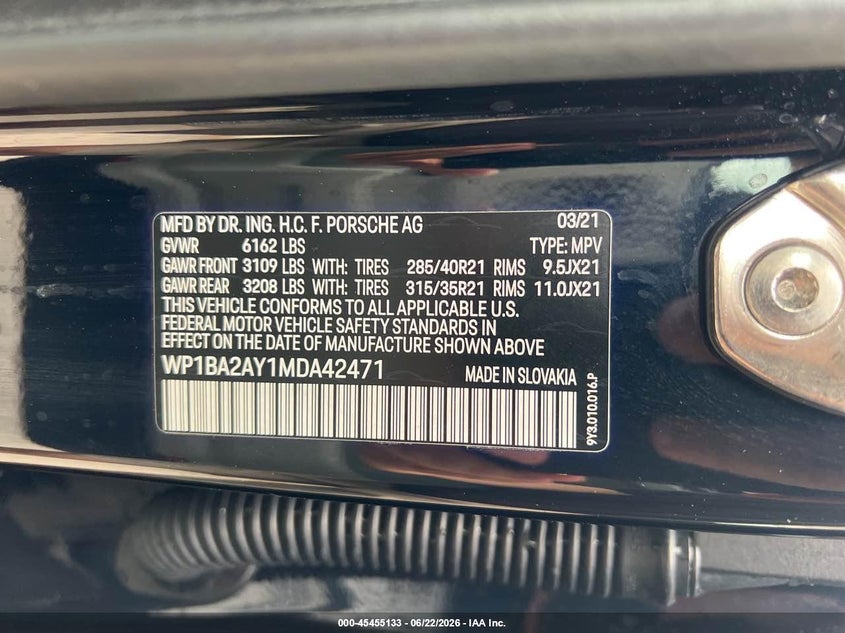 2021 Porsche Cayenne coupe VIN WP1BA2AY1MDA42471 IAAI salvage auction — NORMAL WEAR, Clear (Massachusetts), sold $33,700 on 2026-07-29 (photo 9)