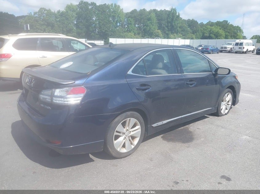 2010 Lexus Hs 250h VIN JTHBB1BA6A2019090 IAAI salvage auction — NORMAL WEAR, Clear (Georgia), sold $1,500 on 2026-07-29 (photo 4)
