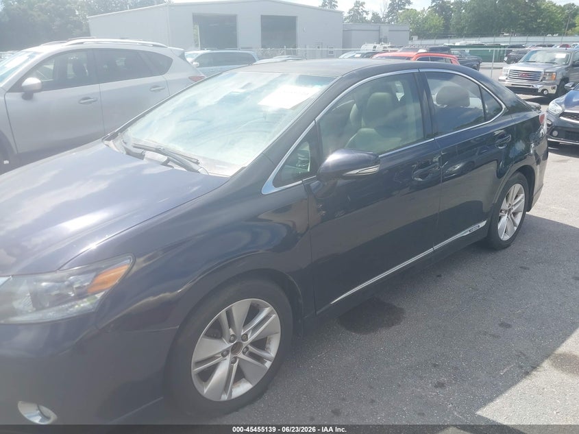 2010 Lexus Hs 250h VIN JTHBB1BA6A2019090 IAAI salvage auction — NORMAL WEAR, Clear (Georgia), sold $1,500 on 2026-07-29 (photo 6)