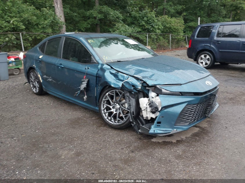 2025 Toyota Camry VIN 4T1DAACK6SU052614 — IAAI salvage auction photo