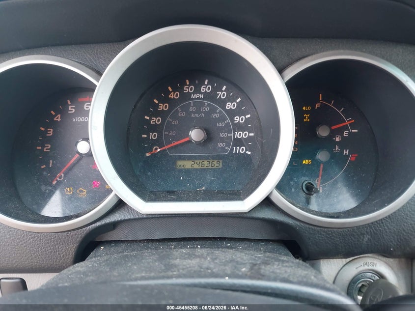 2006 Toyota 4runner VIN JTEBU14R560082789 IAAI salvage auction — NORMAL WEAR, Clear (Massachusetts), sold $3,200 on 2026-07-17 (photo 7)