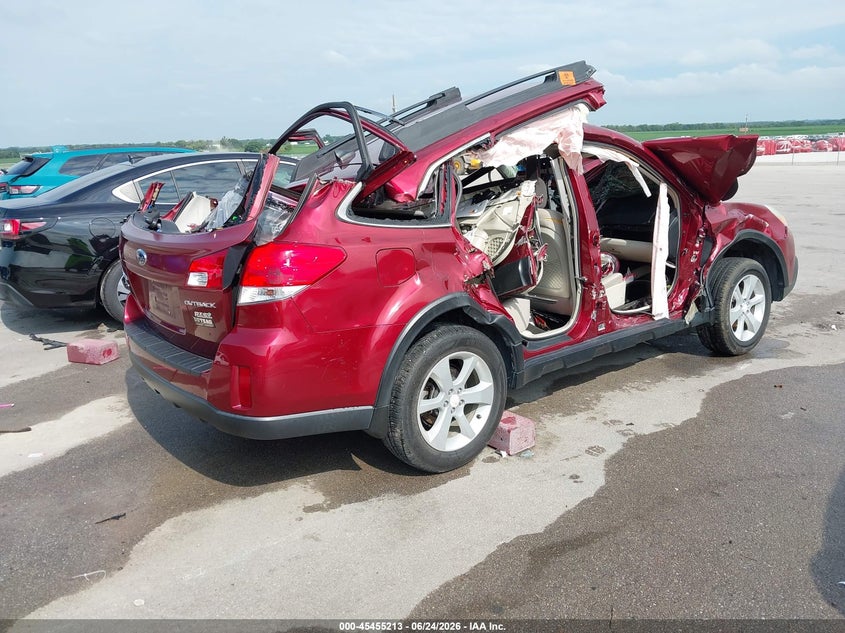 2014 Subaru Outback VIN 4S4BRBDC8E3269766 IAAI salvage auction — BIOHAZARD/CHEMICAL, Salvage Title, sold $575 on 2026-09-03 (photo 4)