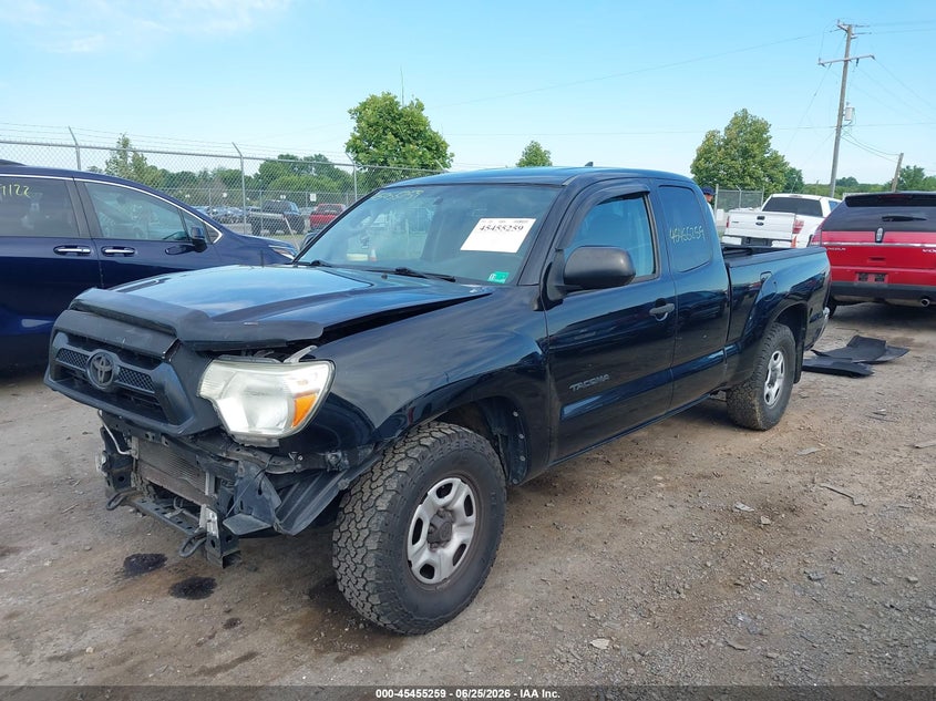 2014 Toyota Tacoma VIN 5TFTX4CNXEX039670 IAAI salvage auction — FRONT END, Salvage (Virginia), sold $4,975 on 2026-07-28 (photo 2)
