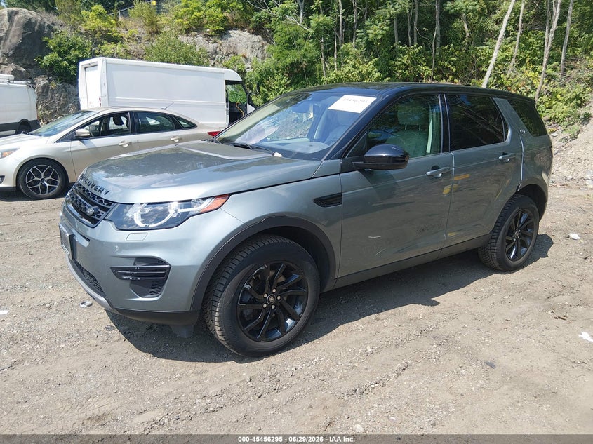 2018 Land rover Discovery sport VIN SALCP2RXXJH746715 IAAI salvage auction — RIGHT REAR, Salvage (Rhode Island), sold $125 on 2026-07-28 (photo 2)