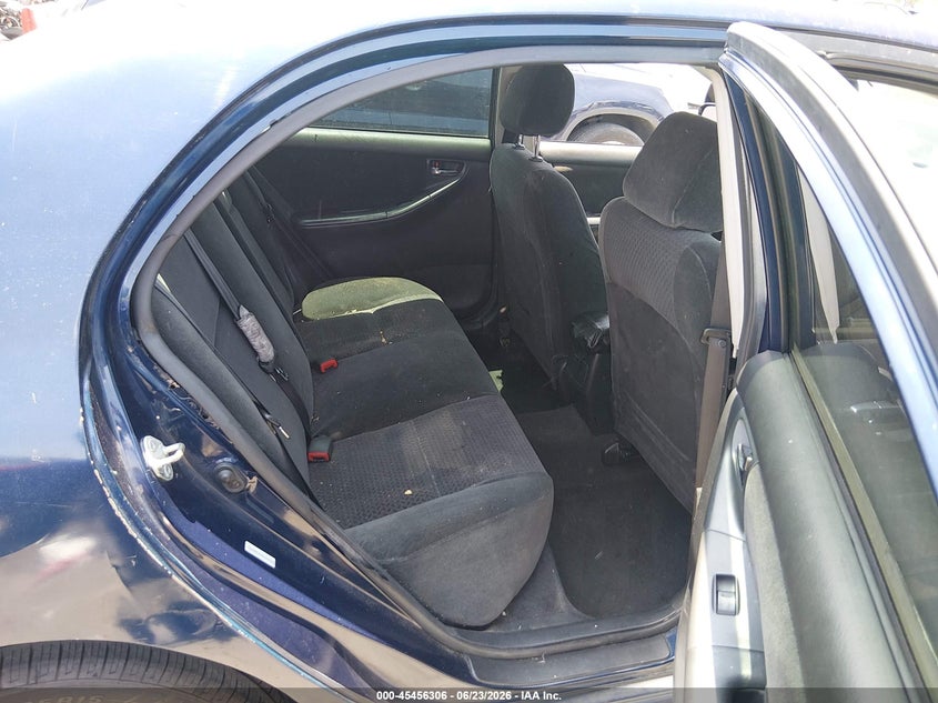 2005 Toyota Corolla VIN 1NXBR32E55Z500952 IAAI salvage auction — NORMAL WEAR, Salvage (California), sold $425 on 2026-07-09 (photo 8)