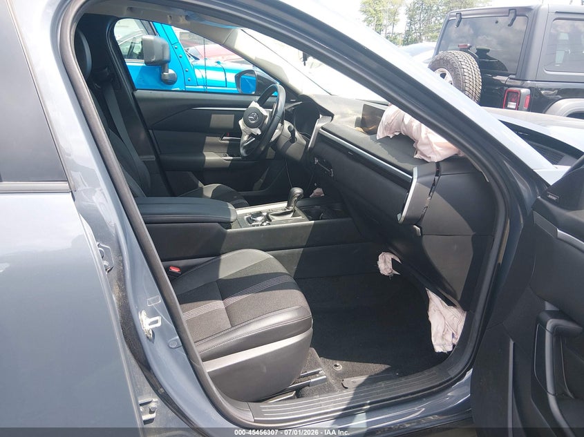 2024 Mazda Cx-50 VIN 7MMVABDM8RN244068 IAAI salvage auction — FRONT END, Salvage Title, sold $8,975 on 2026-08-29 (photo 5)