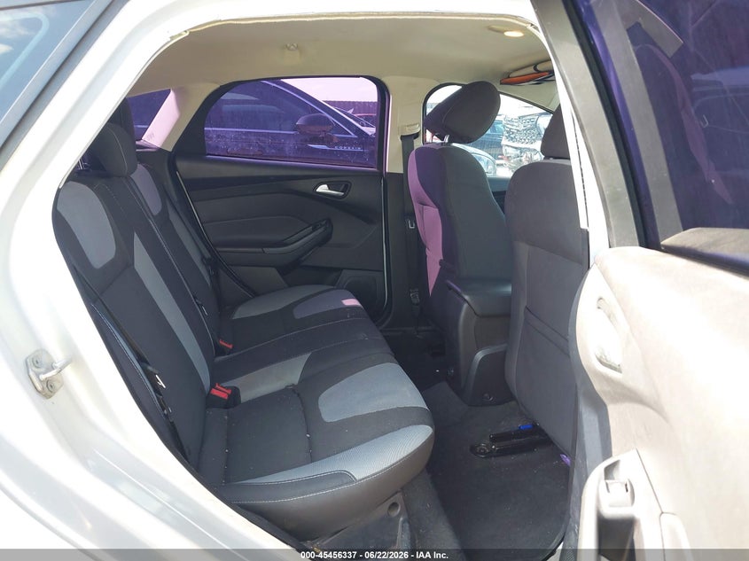 2014 Ford Focus VIN 1FADP3K25EL354881 IAAI salvage auction — NORMAL WEAR, Clear (Texas), sold $625 on 2026-07-18 (photo 8)