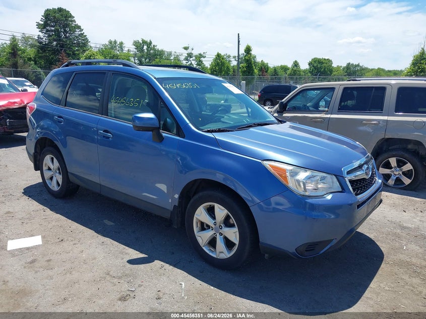 2015 Subaru Forester VIN JF2SJADC2FH818275 IAAI salvage auction — REAR END, Salvage Title, sold $1,200 on 2026-07-28 (photo 1)