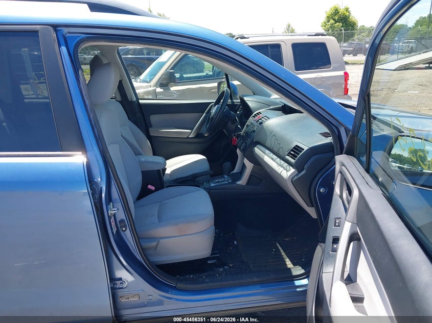 2015 Subaru Forester VIN JF2SJADC2FH818275 IAAI salvage auction — REAR END, Salvage Title, sold $1,200 on 2026-07-28 (photo 5)